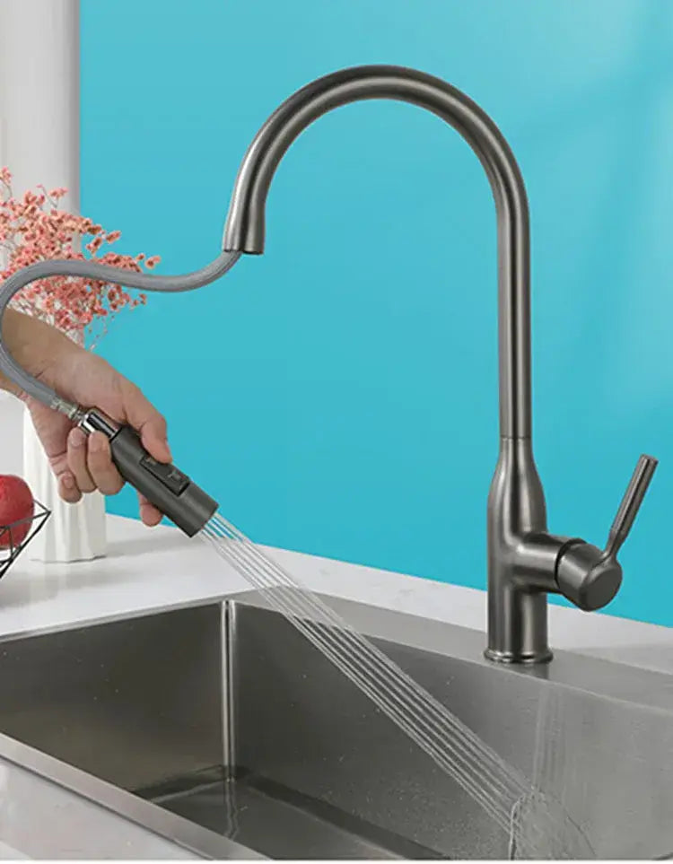 Torneira de Cozinha em Latão Bico Retrátil